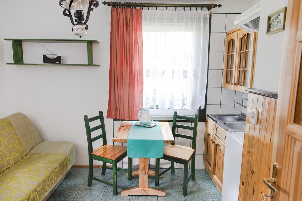 Hotel Osrodek Wypoczynkowy Wagabunda Mikołajki Zimmer foto