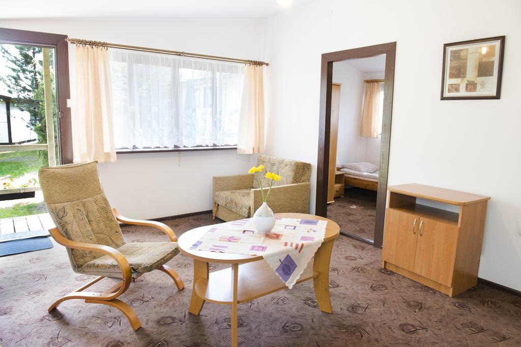 Hotel Osrodek Wypoczynkowy Wagabunda Mikołajki Zimmer foto